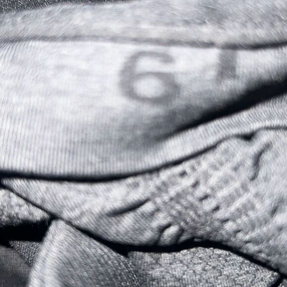 Lululemon In the Flow Scrunch Cropped Leggings Black Athleisure sz 6 Ruched - Picture 6 of 6